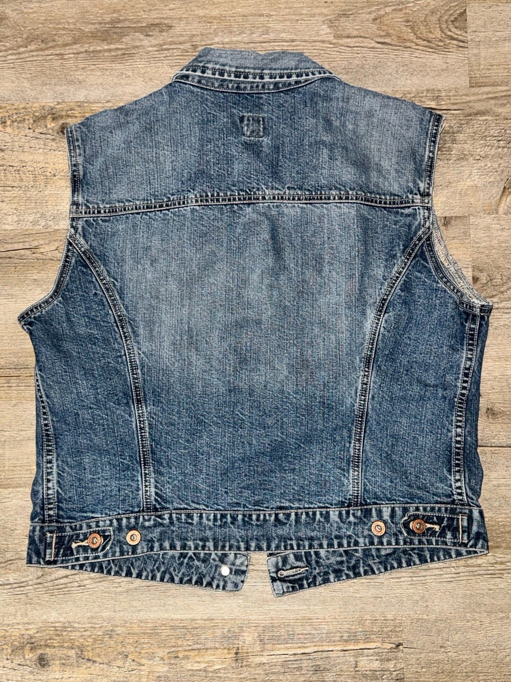 GAP Vintage Denim Trucker Vest with Button Front, XL - Picture 2 of 7